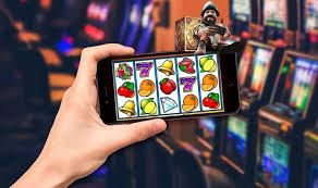 Explore the Thrilling World of BetFoxx Casino Online Games